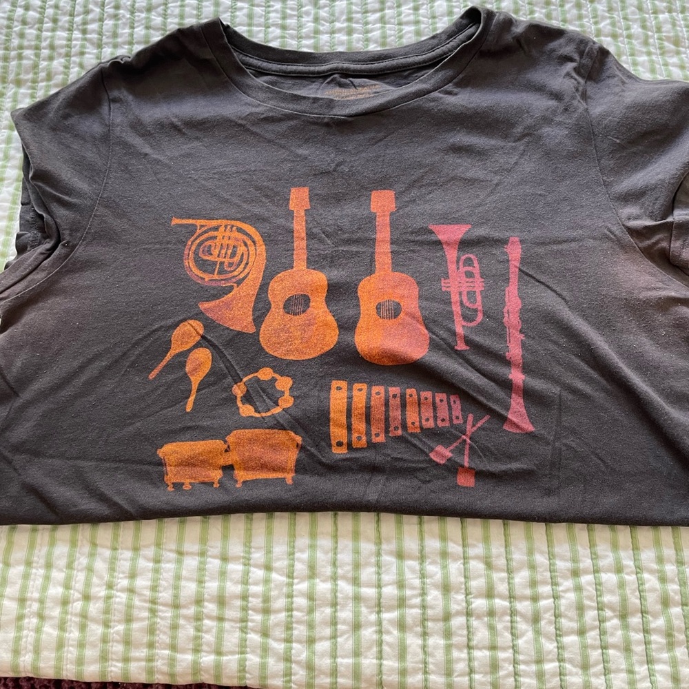 Vintage AE musical instruments graphic tee